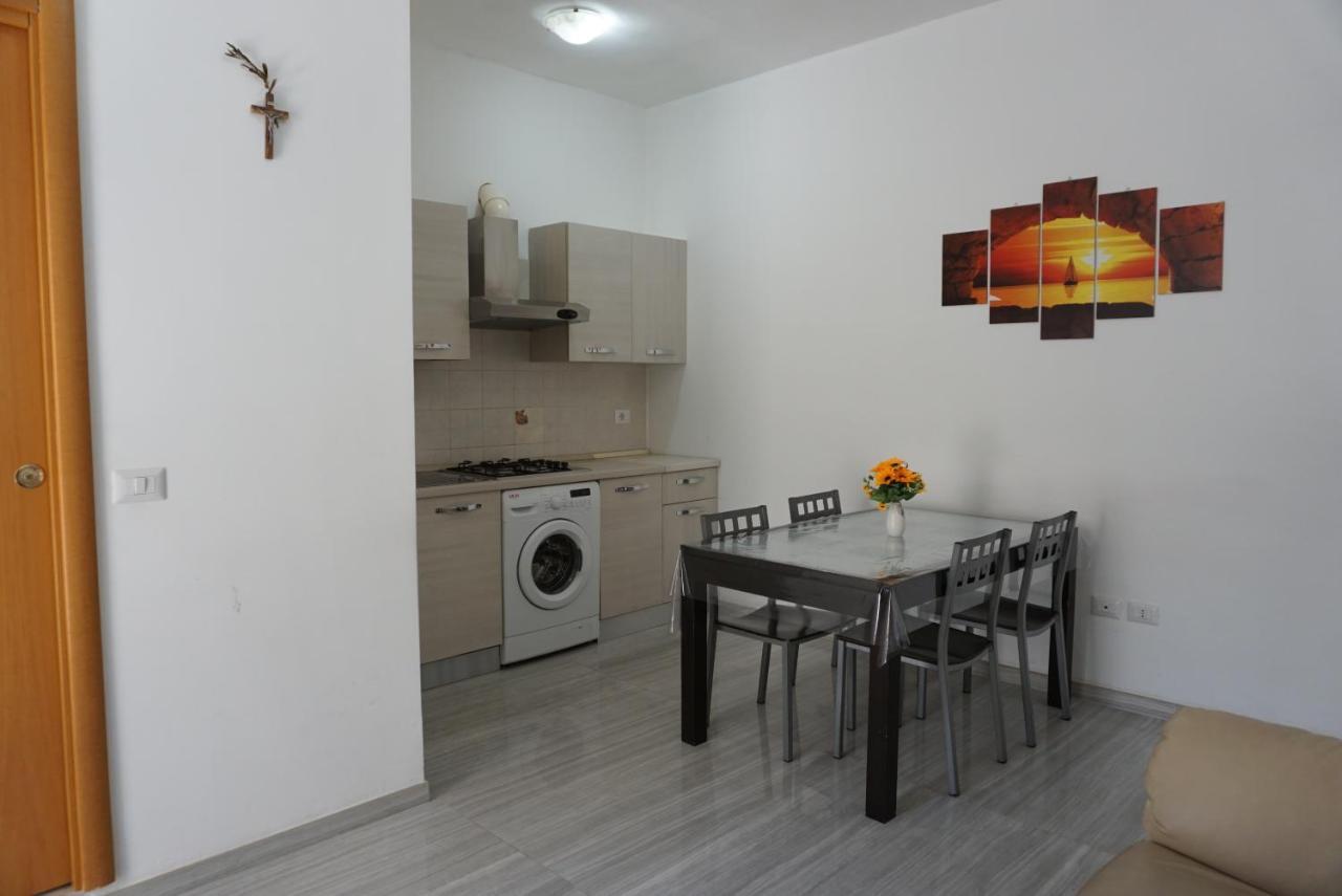 דירות ויאסטה Casa Elisabetta מראה חיצוני תמונה