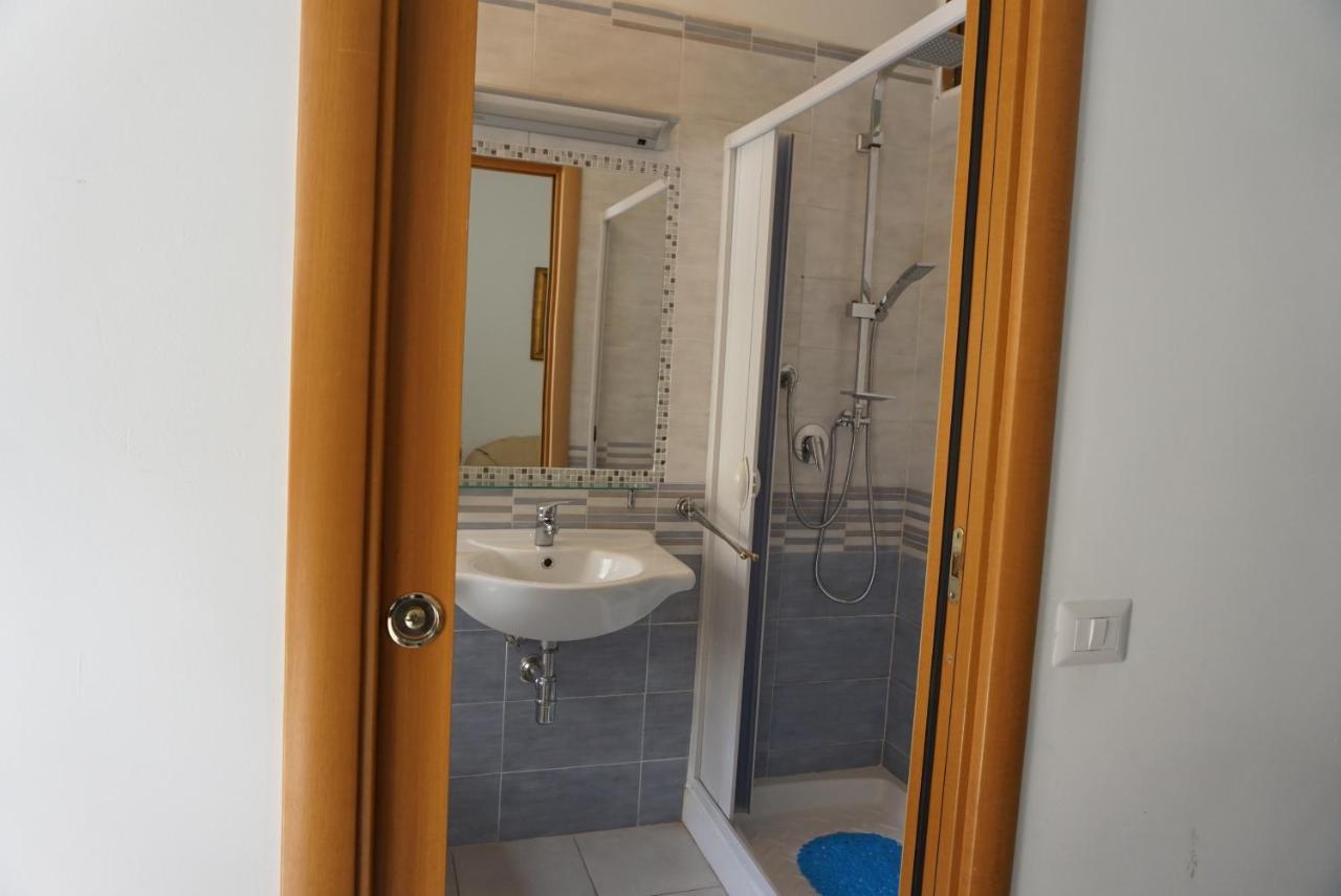 דירות ויאסטה Casa Elisabetta מראה חיצוני תמונה